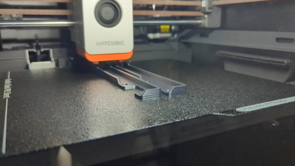 密閉型でASAの3Dプリントにも強いKobra S1(データ出典:MakerOnline)