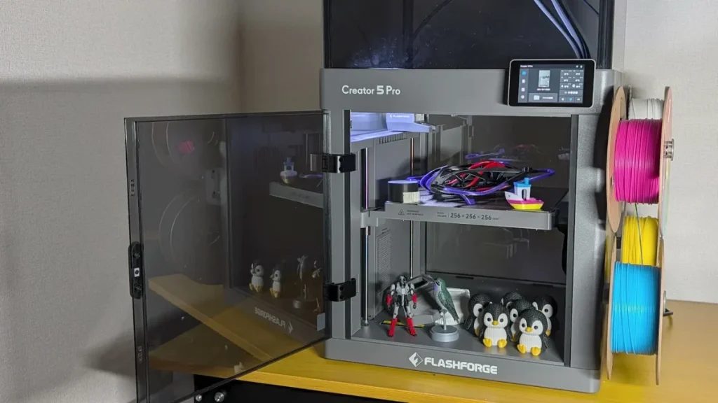 FLASHFORGE「Creator 5 Pro」と、プリントした多色・多素材の作例